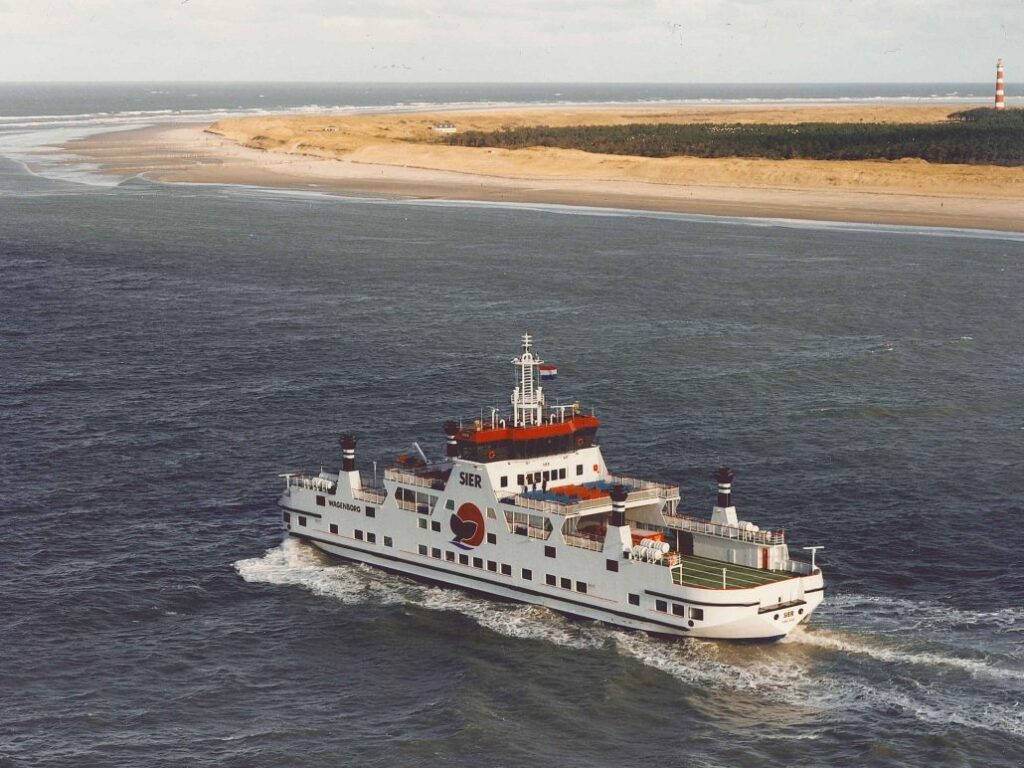 Passengerferry Sideview