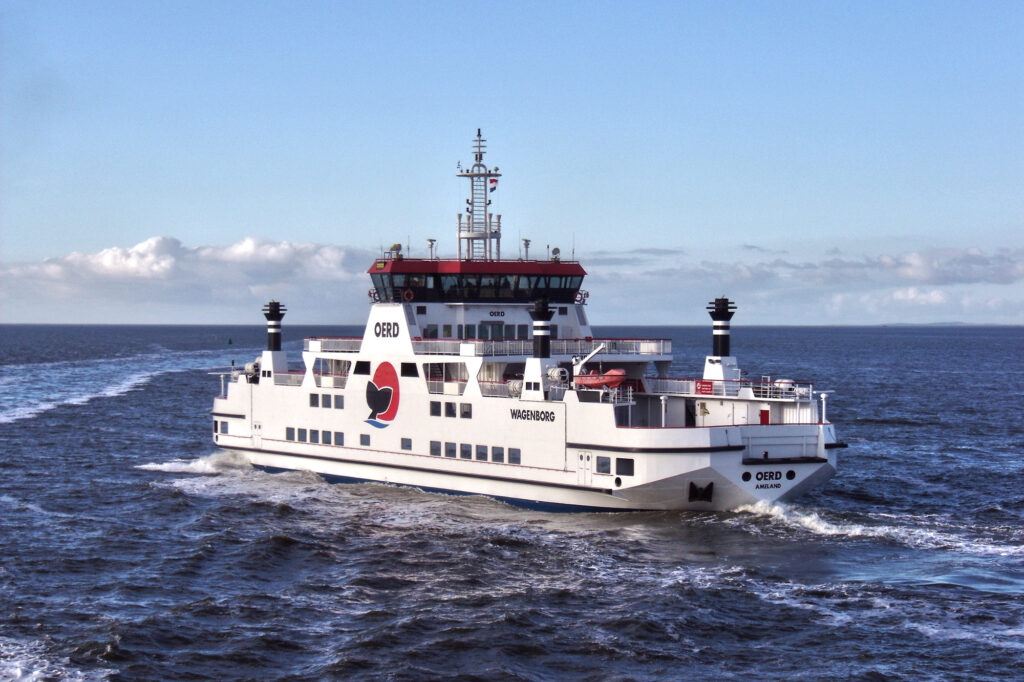 Passengerferry Side